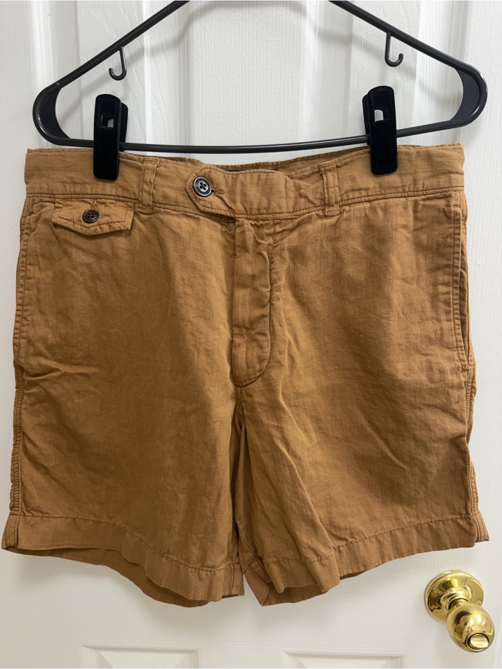 Todd Snyder Men's Tan Flat-Front Shorts